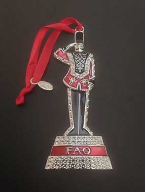 FAO Soldier Ornament in Red and Silver